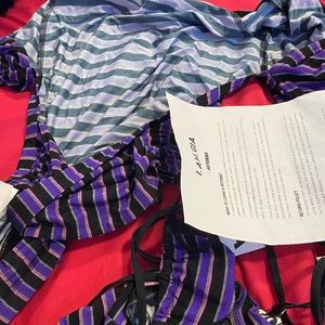 Iamgia set purple and black